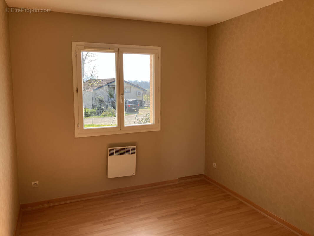 Maison à CHATILLON-LA-PALUD