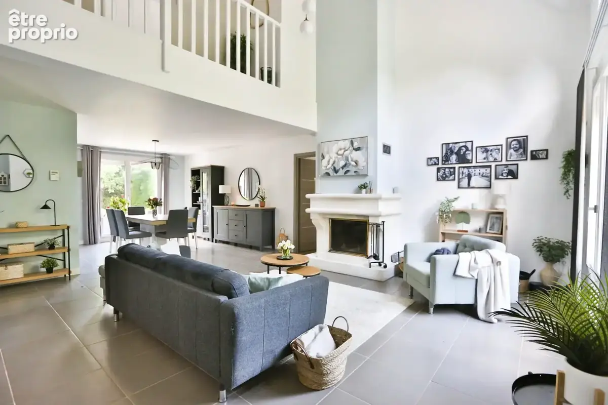 Photo Maison à Magny-Le-Hongre au prix de 830 000€