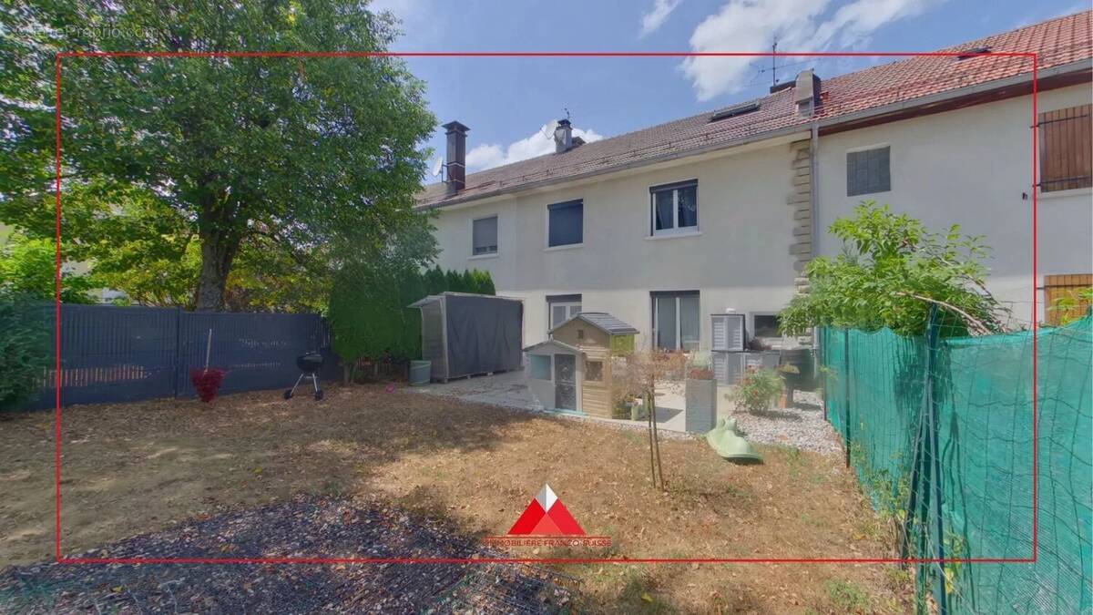 Appartement à SAINT-LAURENT-EN-GRANDVAUX