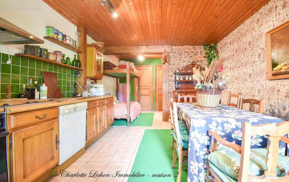 Maison à CHATELGUYON