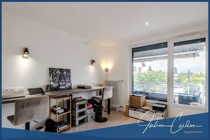 Appartement à REIGNIER