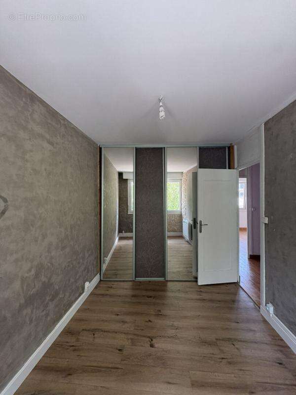 Appartement à SAINTE-CATHERINE