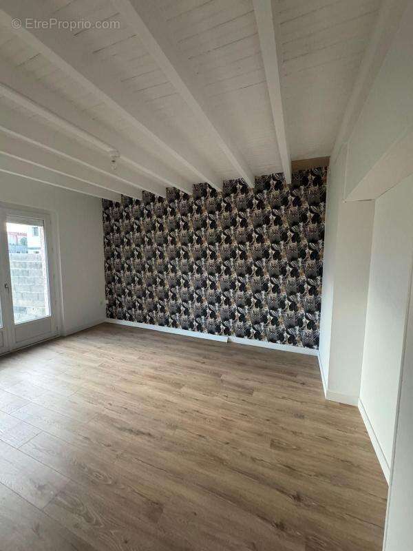 Maison à CASTELGINEST