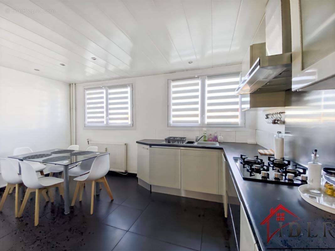 Appartement t4 besancon quartier saint-claude - photo 4