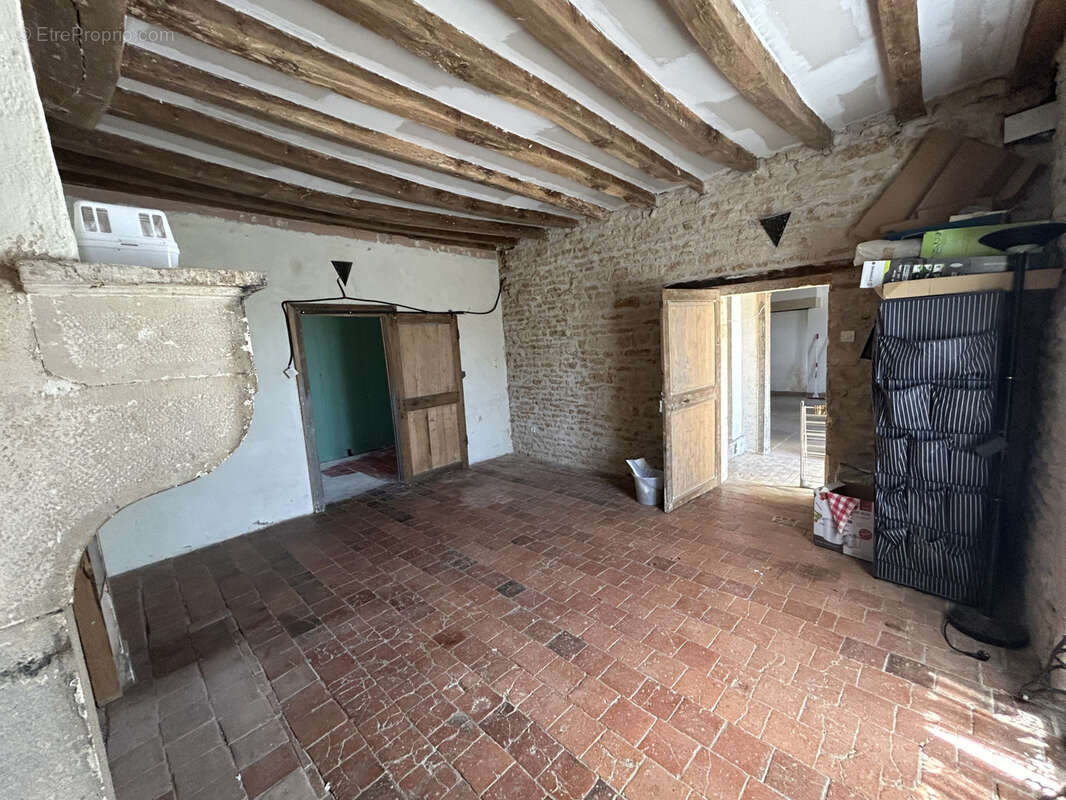 Maison a renover  entre corbigny et premery - photo 3