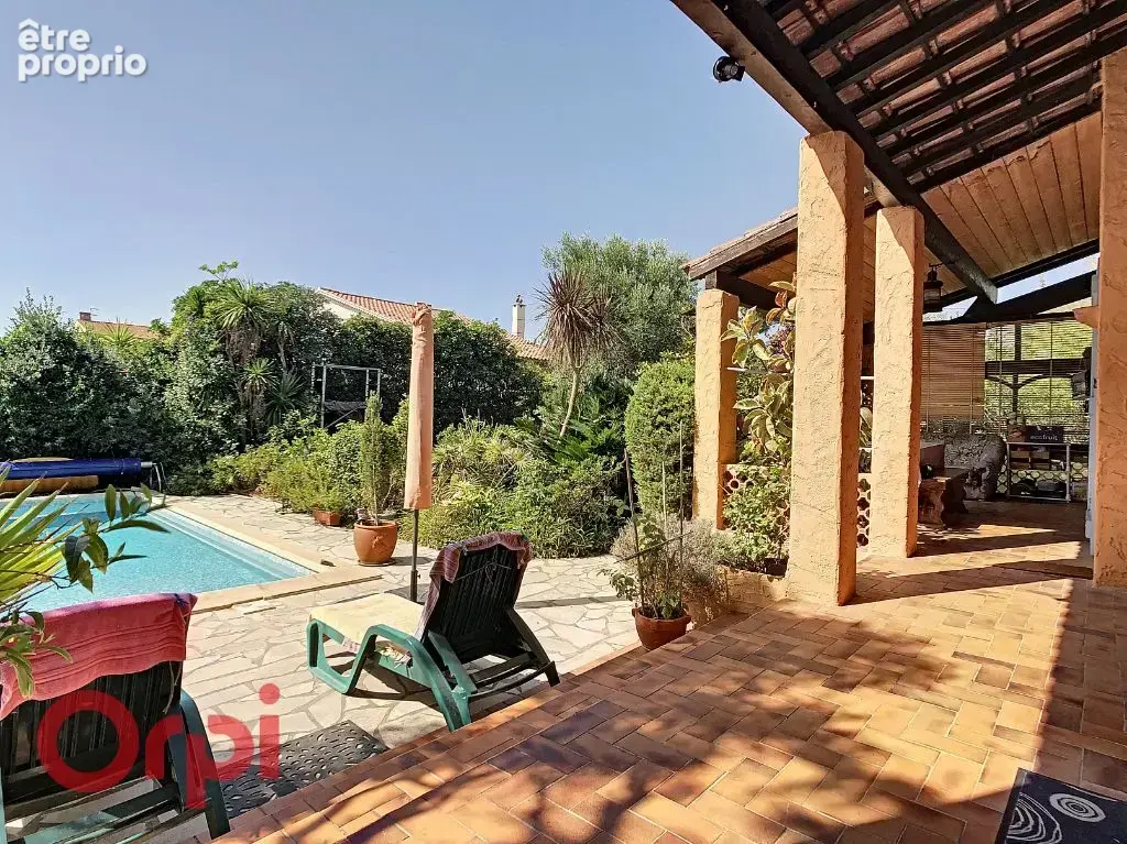 Villa La Seyne Sur Mer 6 pièce(s) 130 m2 avec garage - photo 6