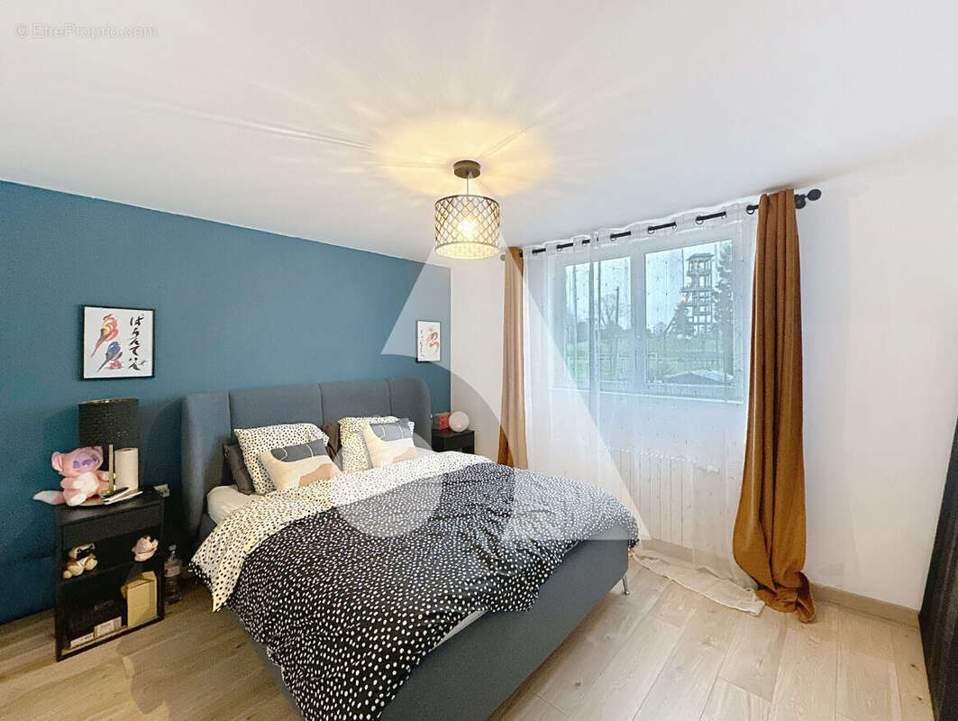 Maison à VALENCIENNES