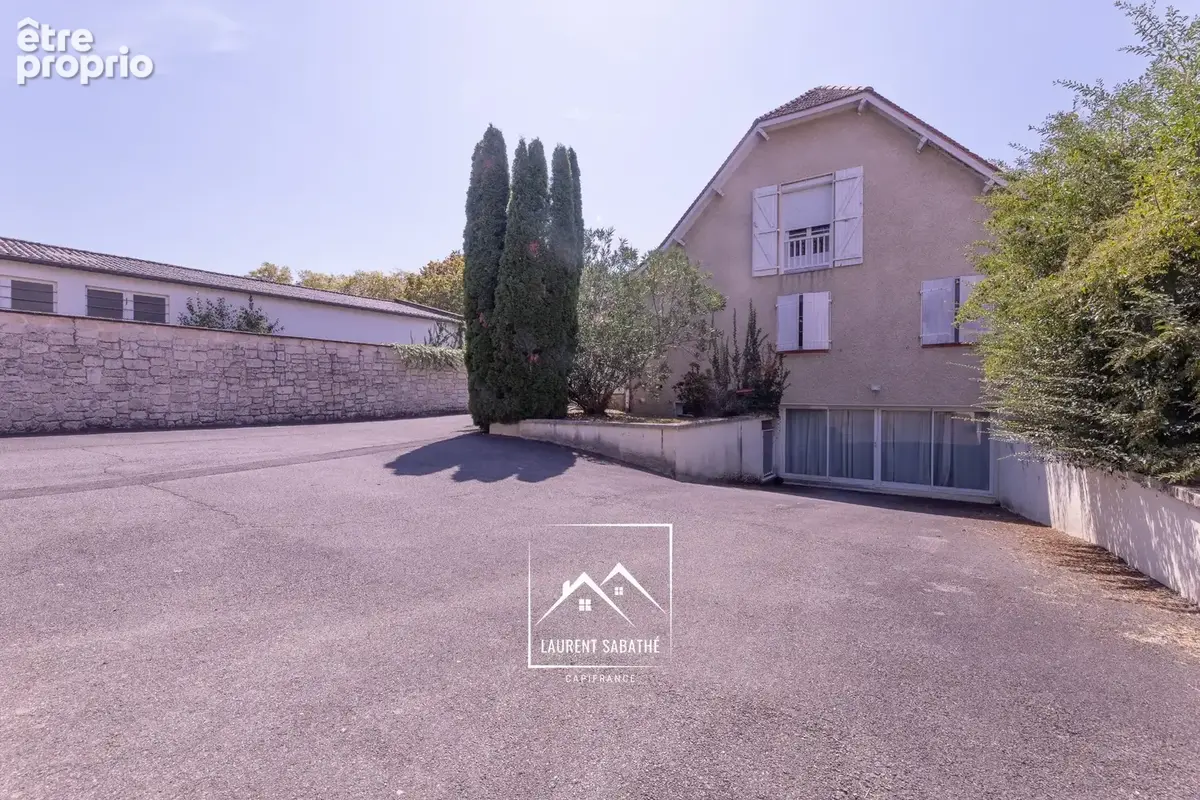 PAU (64) –  À VENDRE - Maison familiale de 213 m² - 5 chambres, bureau et piscine - photo 26