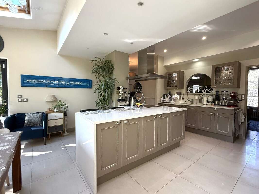 Maison à LIVRY-GARGAN