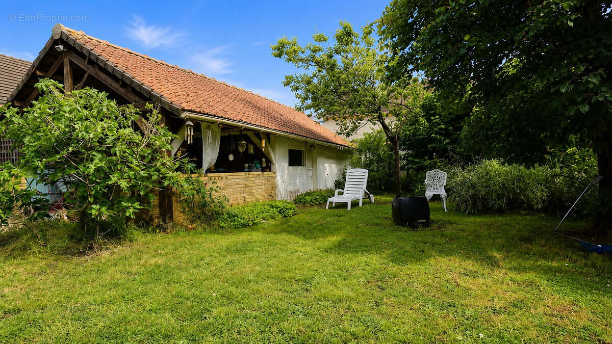 Maison à PORCHEVILLE