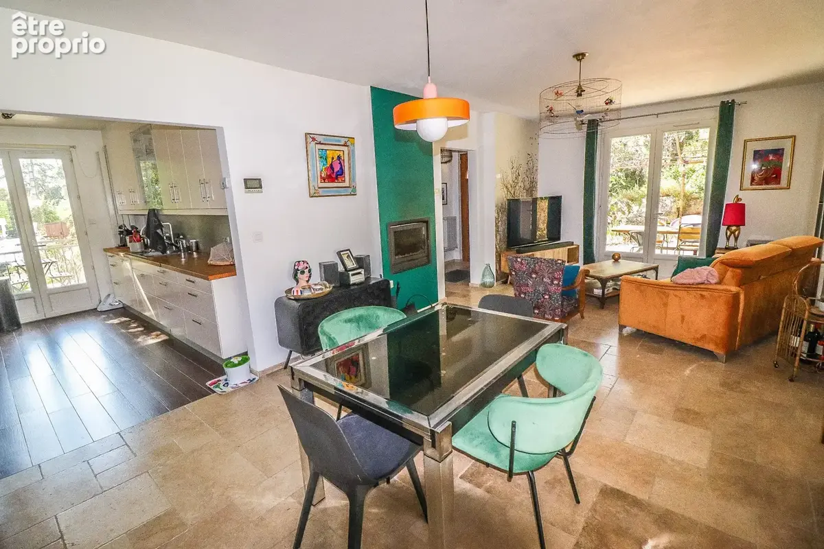 Villa plain pied 105m2 avec piscine et dependances - photo 12