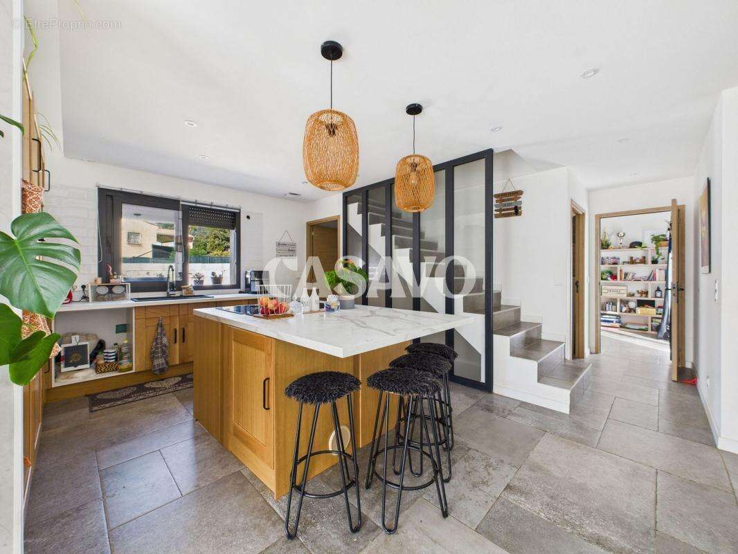 Maison à TRANS-EN-PROVENCE