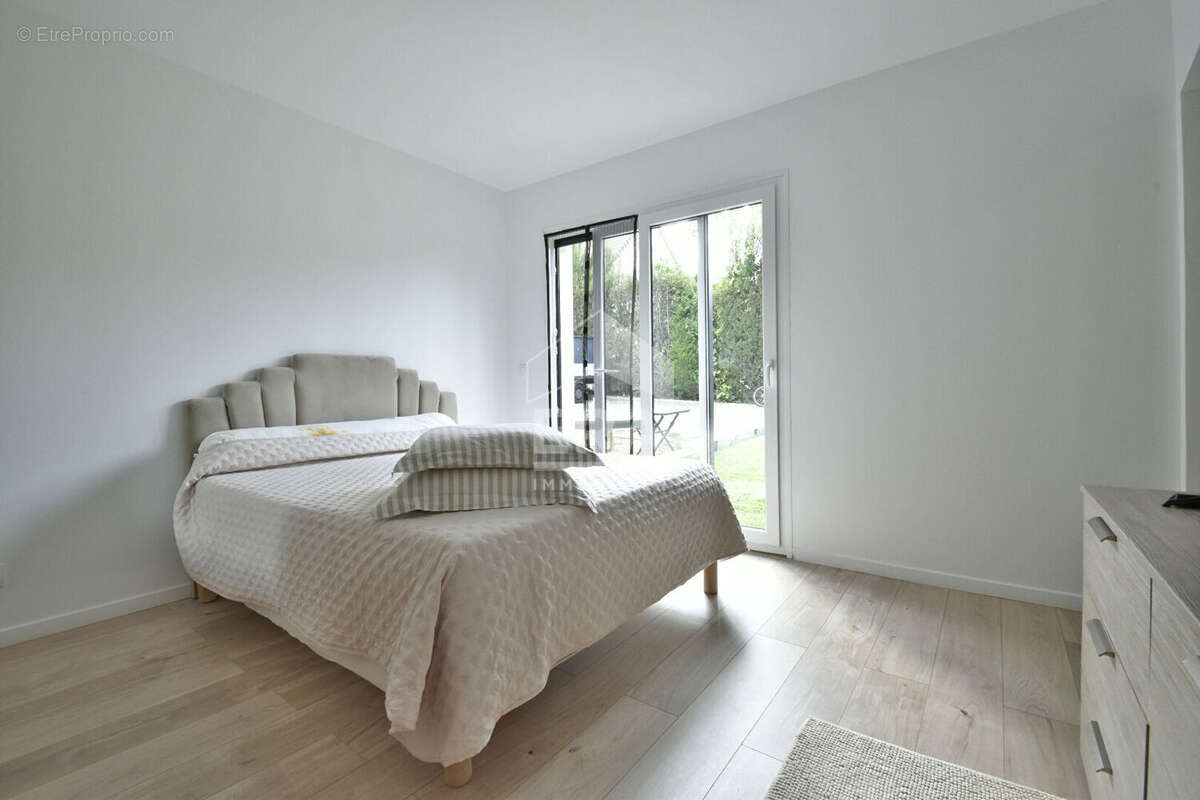 Maison 138m² à galluis - photo 10