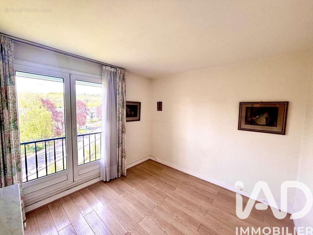Photo 4 - Appartement à VAUCRESSON