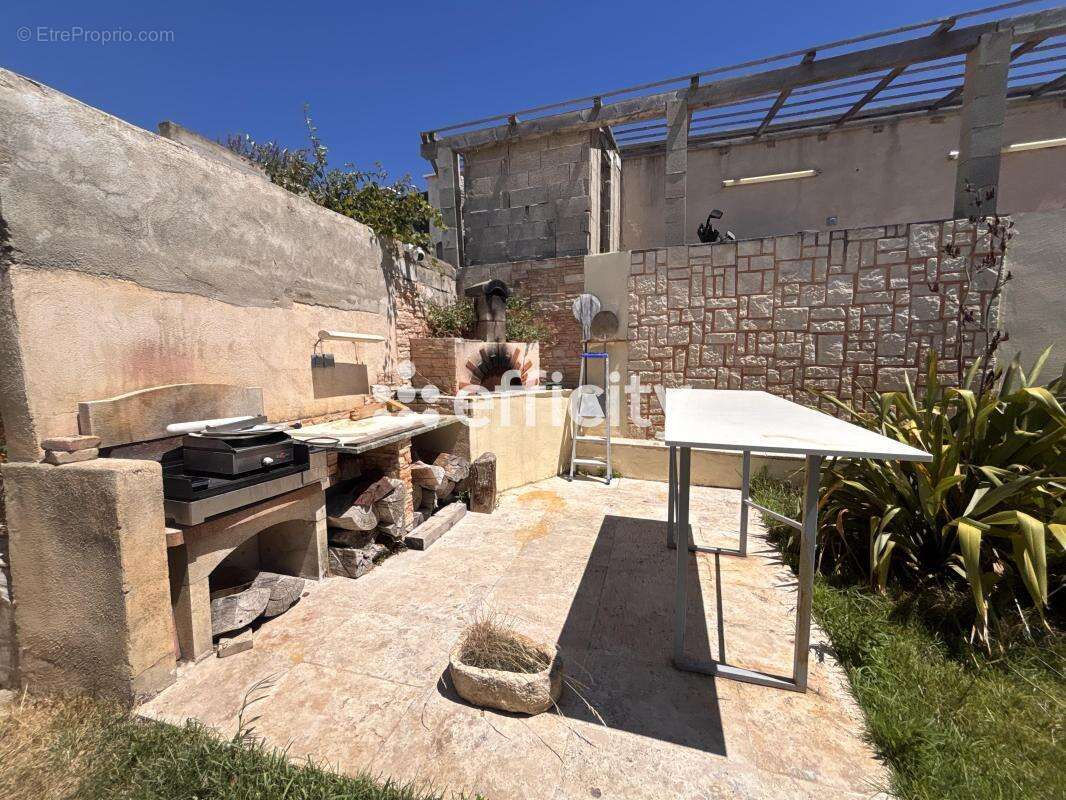 Maison à ENSUES-LA-REDONNE