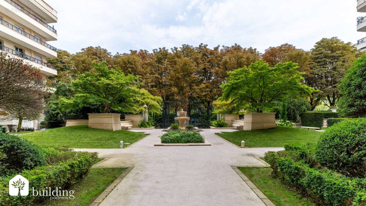 Appartement à LEVALLOIS-PERRET