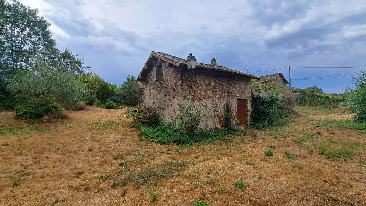 Maison en campagne à rénover - photo 19