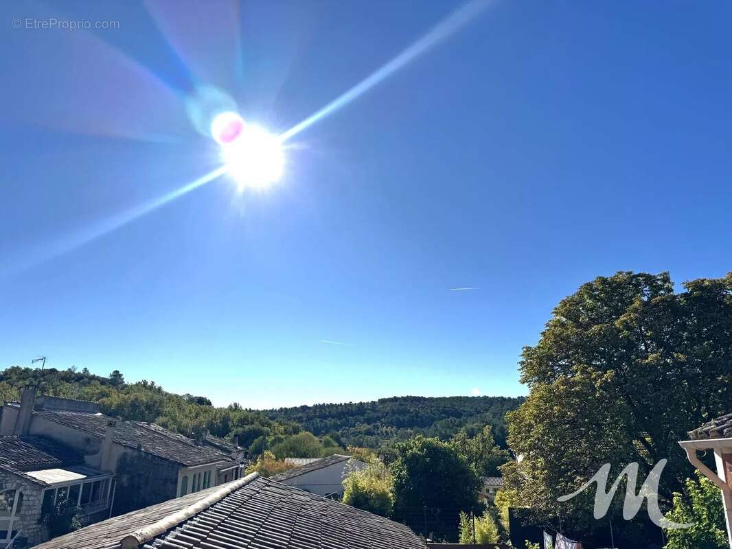 Maison à FOX-AMPHOUX