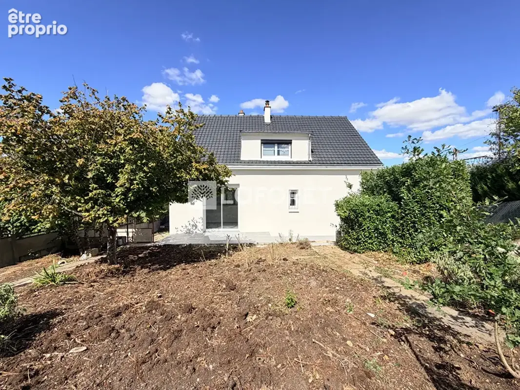 Maison à LUCE