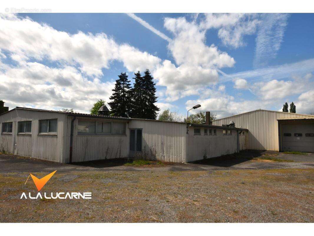 Appartement à COURLAY