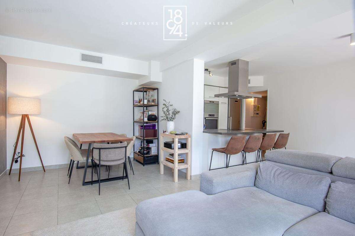 Appartement Rez de Jardin T3 à vendre Vitrolles (13127)  66 m² I Jardin I Garage - photo 7