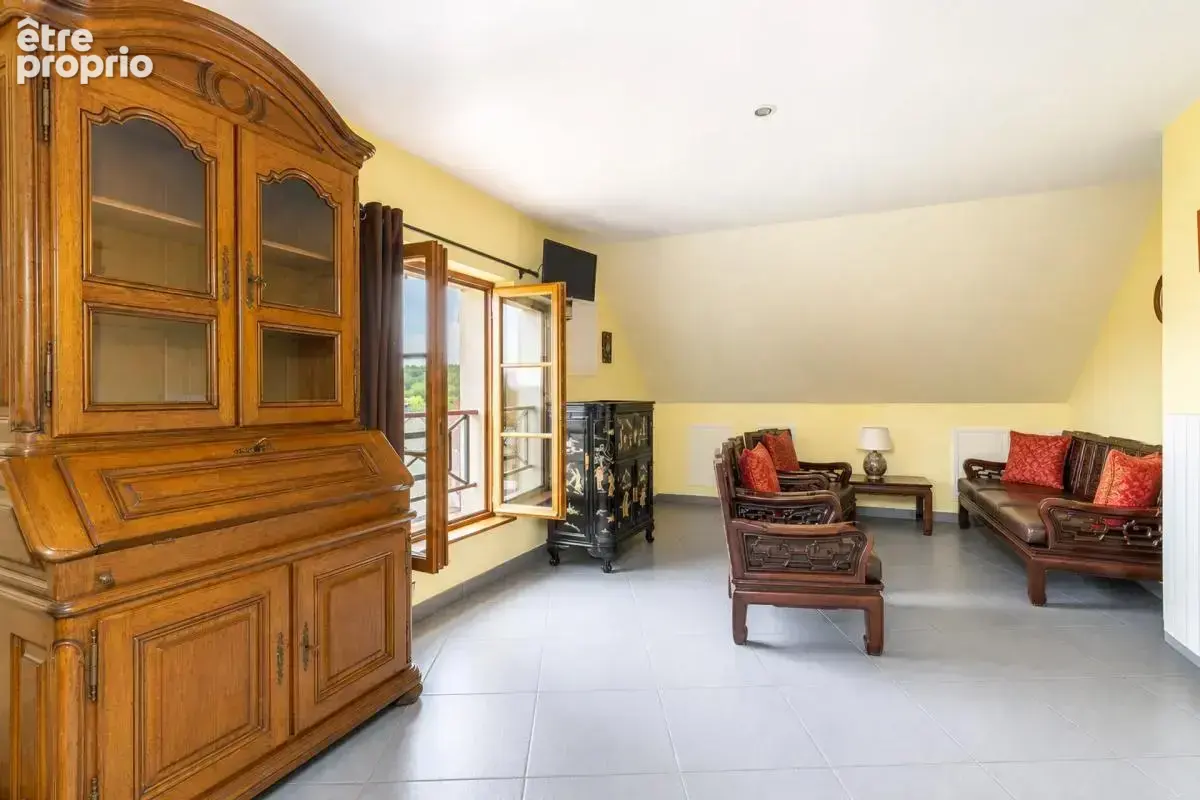 Maison de 8 pièces de 214 m² à Presles - photo 14