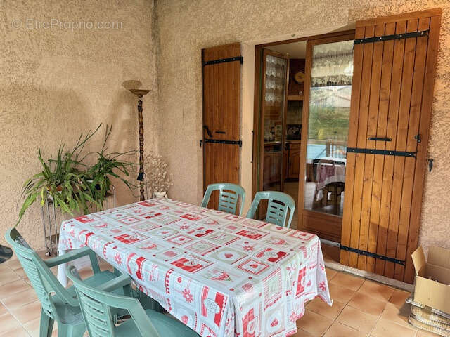 Maison à PERNES-LES-FONTAINES