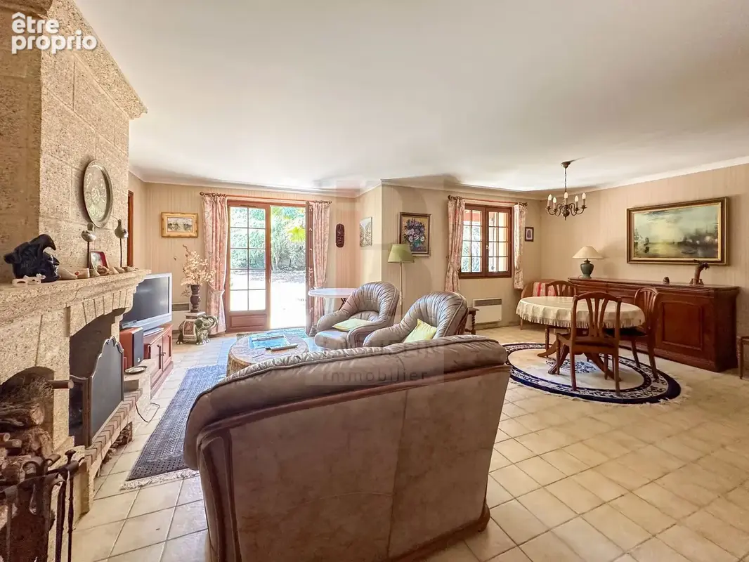 Maison 5 pièces 107 m² à vendre à Fouras (17450) - photo 3