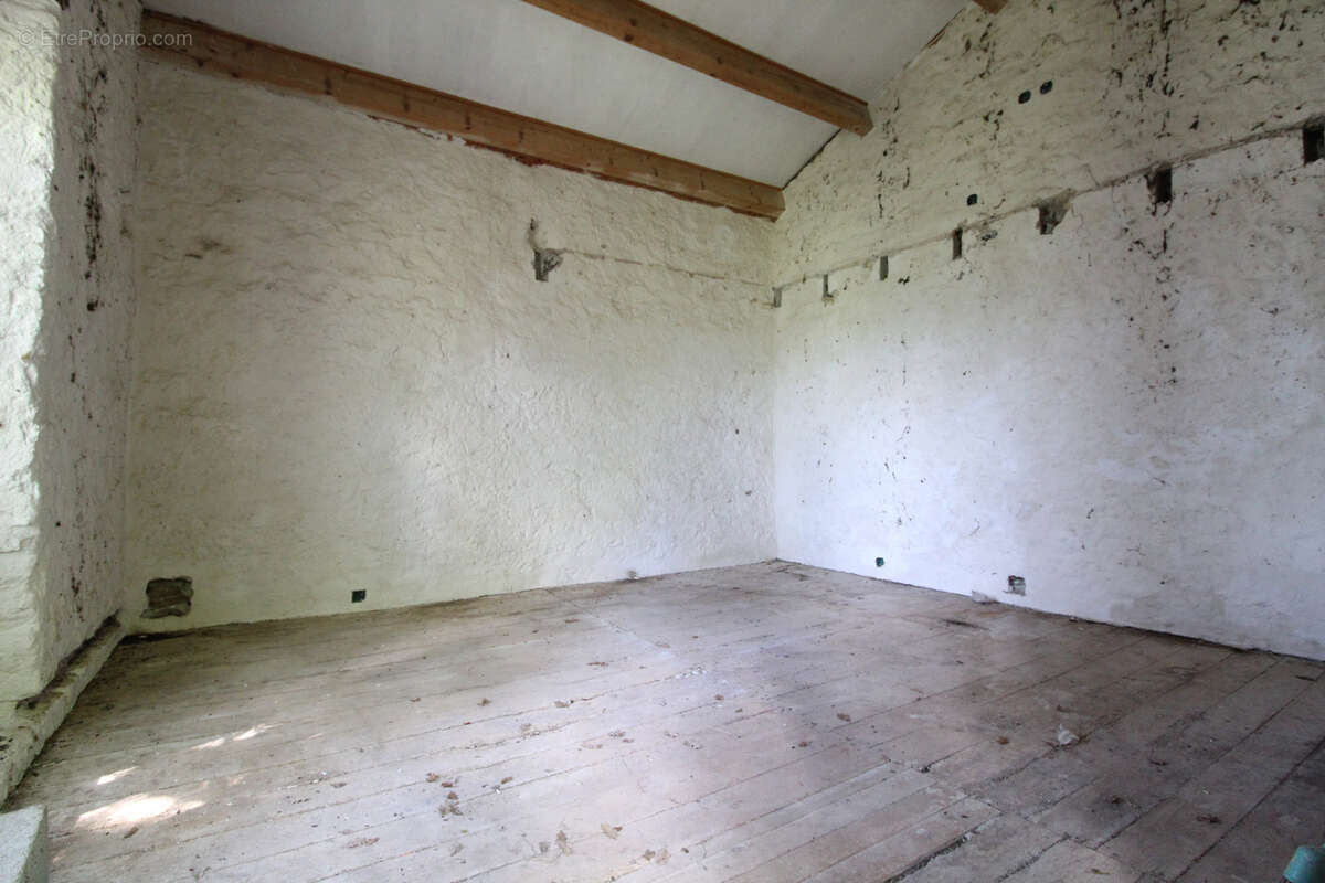 Terrain à SAINT-AFFRIQUE