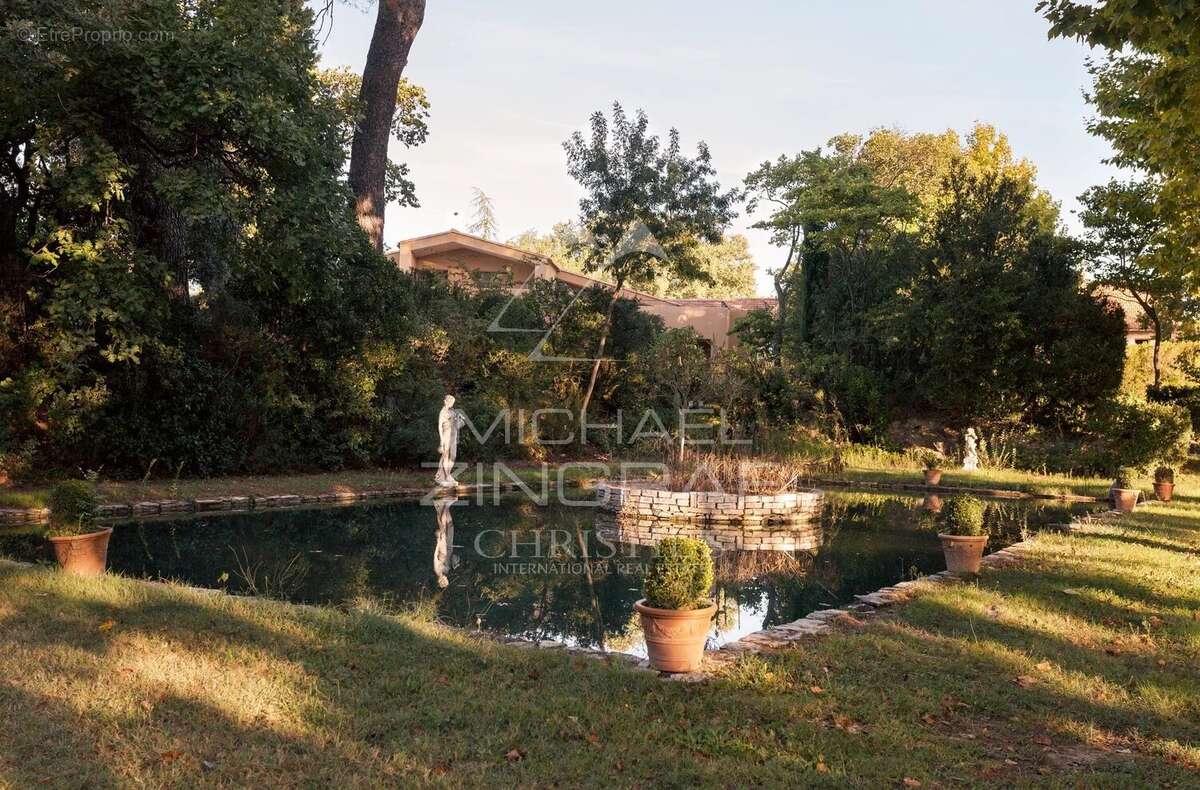 Maison à AIX-EN-PROVENCE