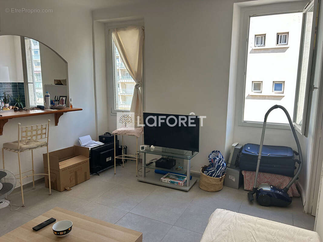 Appartement à MARSEILLE-7E