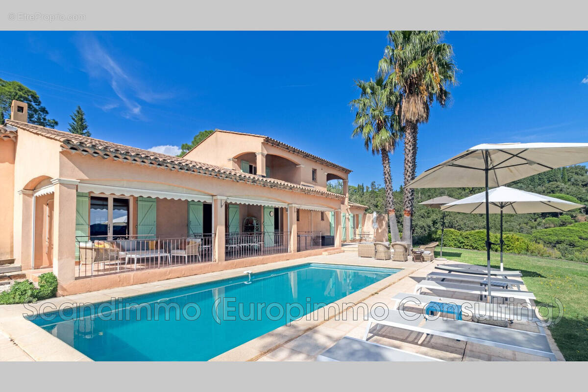 Maison à GRIMAUD