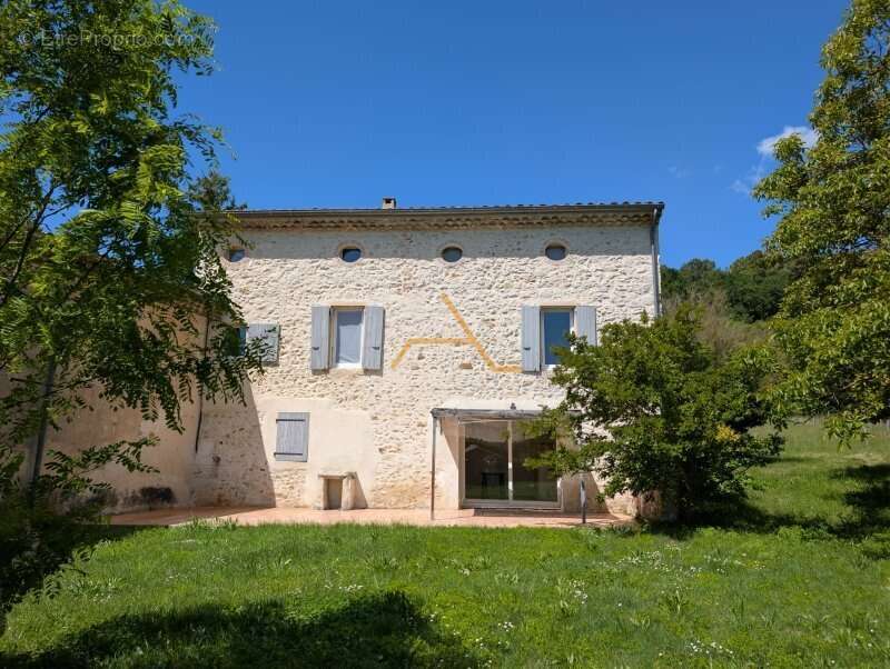 Maison à DIEULEFIT