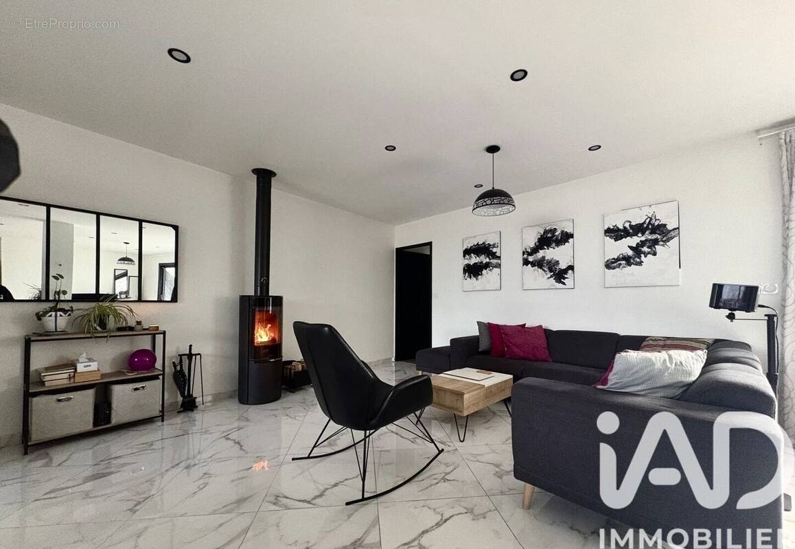 Photo 1 - Maison à LIFFRE