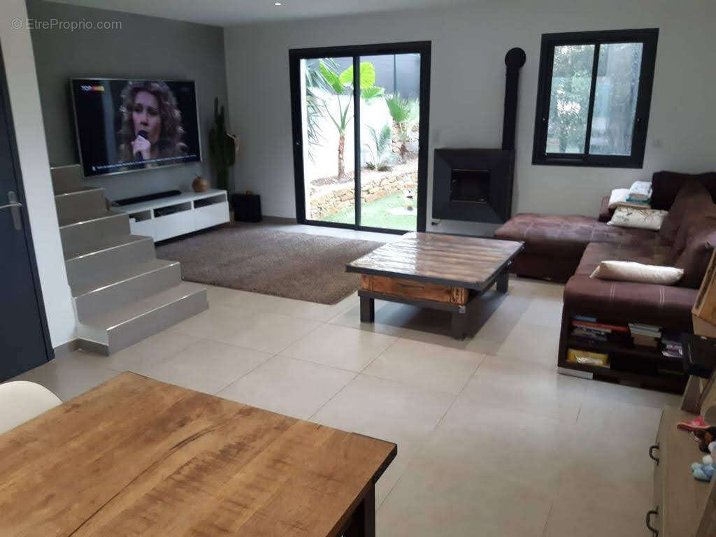 Maison à SIX-FOURS-LES-PLAGES