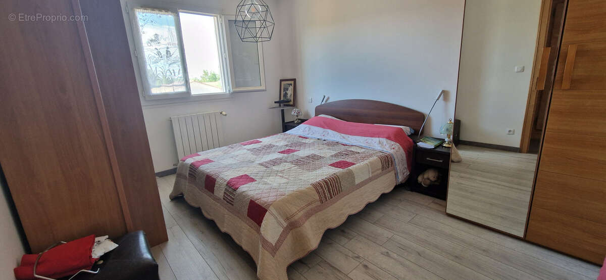 Maison à SAINT-MARTIN-DE-VALGALGUES