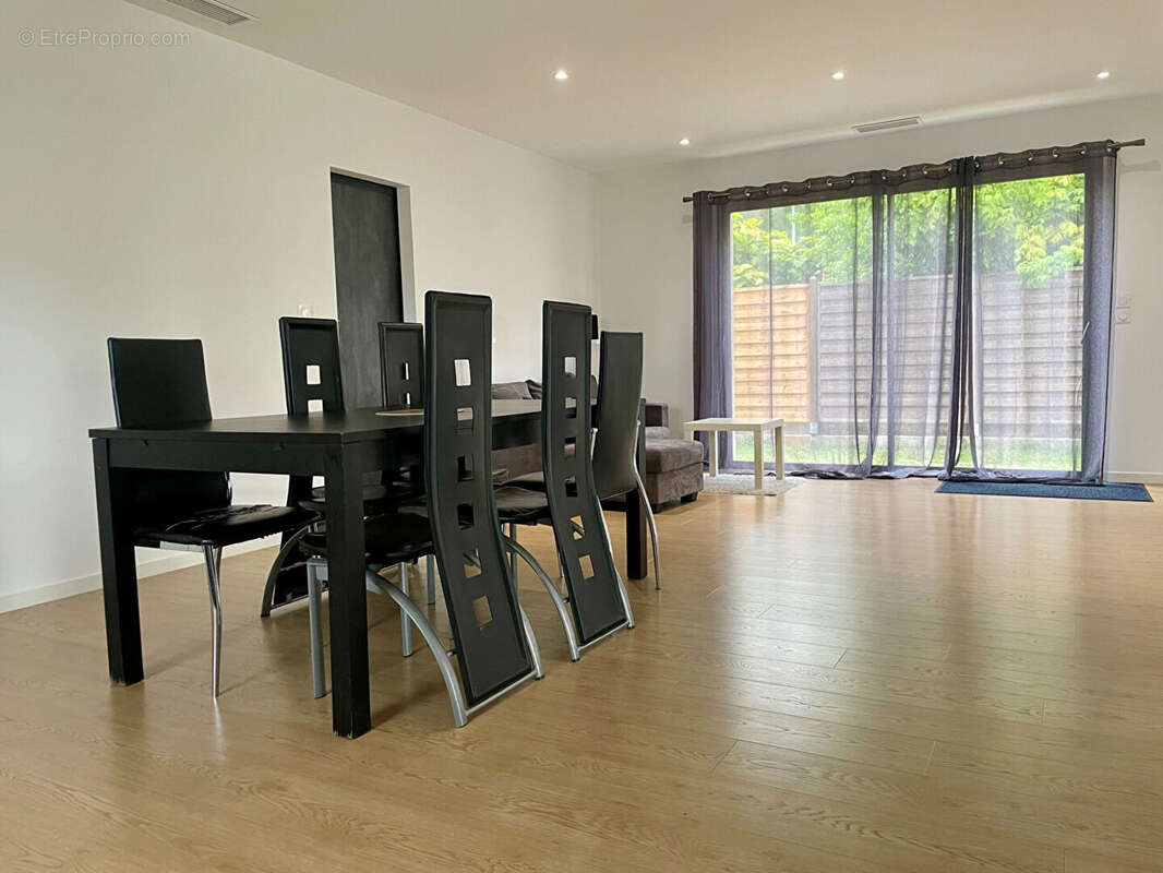 Maison à CASTELNAU-DE-MEDOC