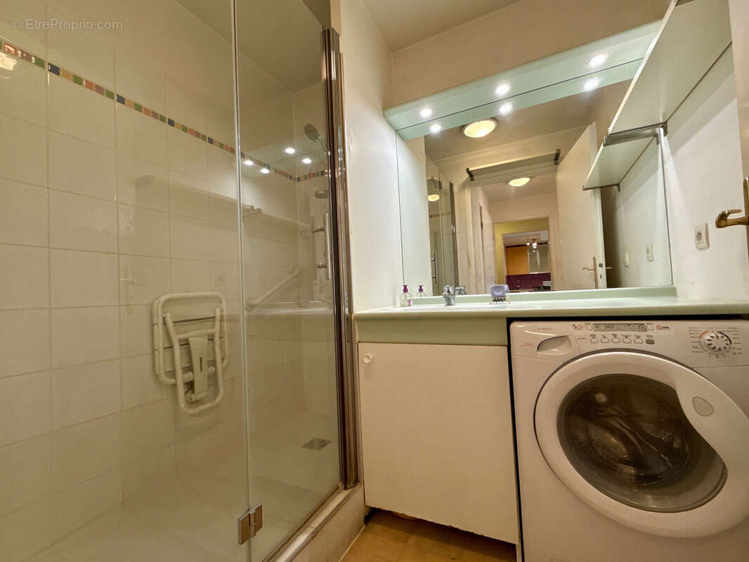 Appartement à LE BLANC-MESNIL