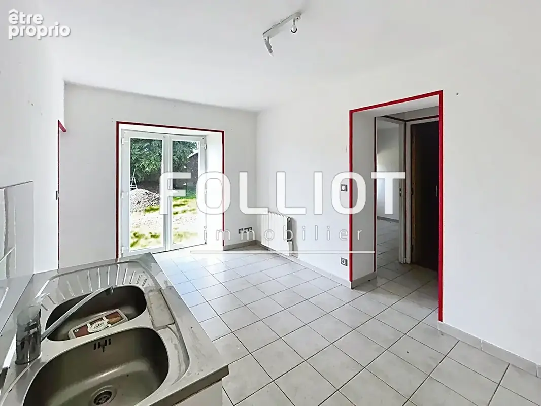 A vendre Maison en bon état avec vie de plain-pied et grand terrain - photo 5