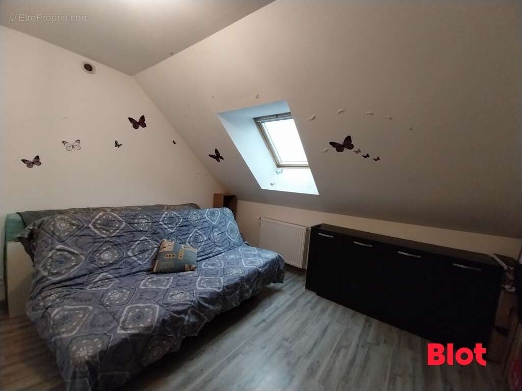 Maison à MINIAC-MORVAN