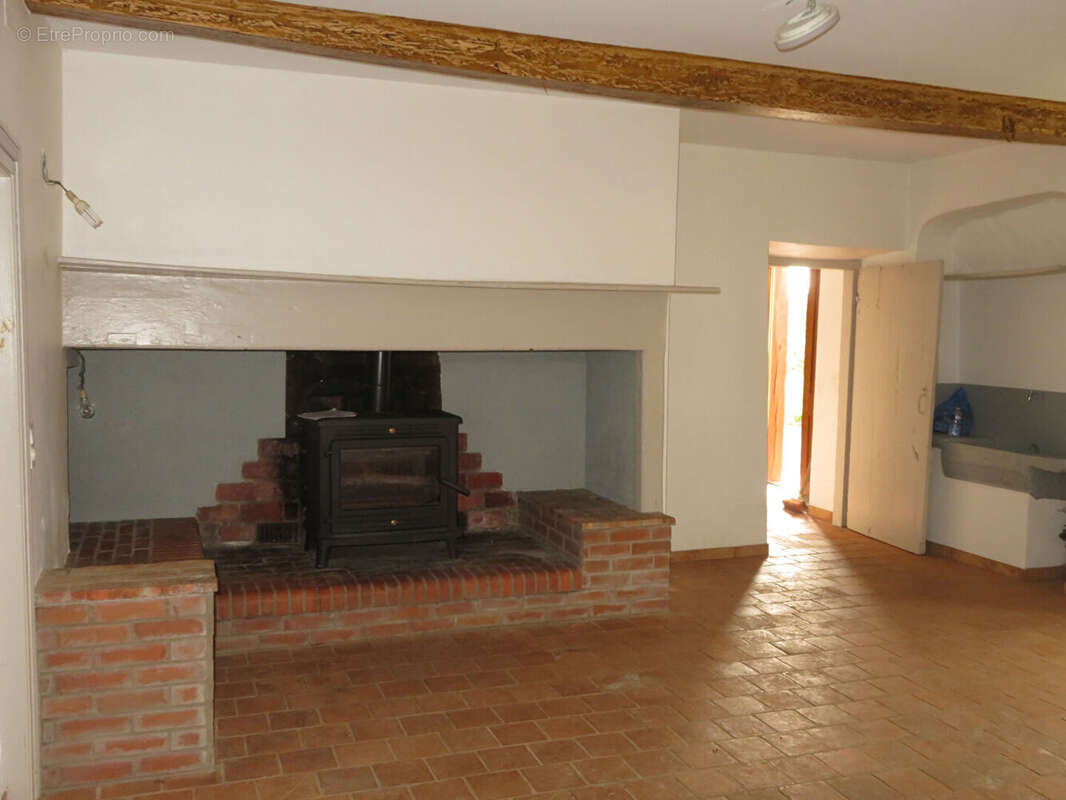 Maison à TRIE-SUR-BAISE