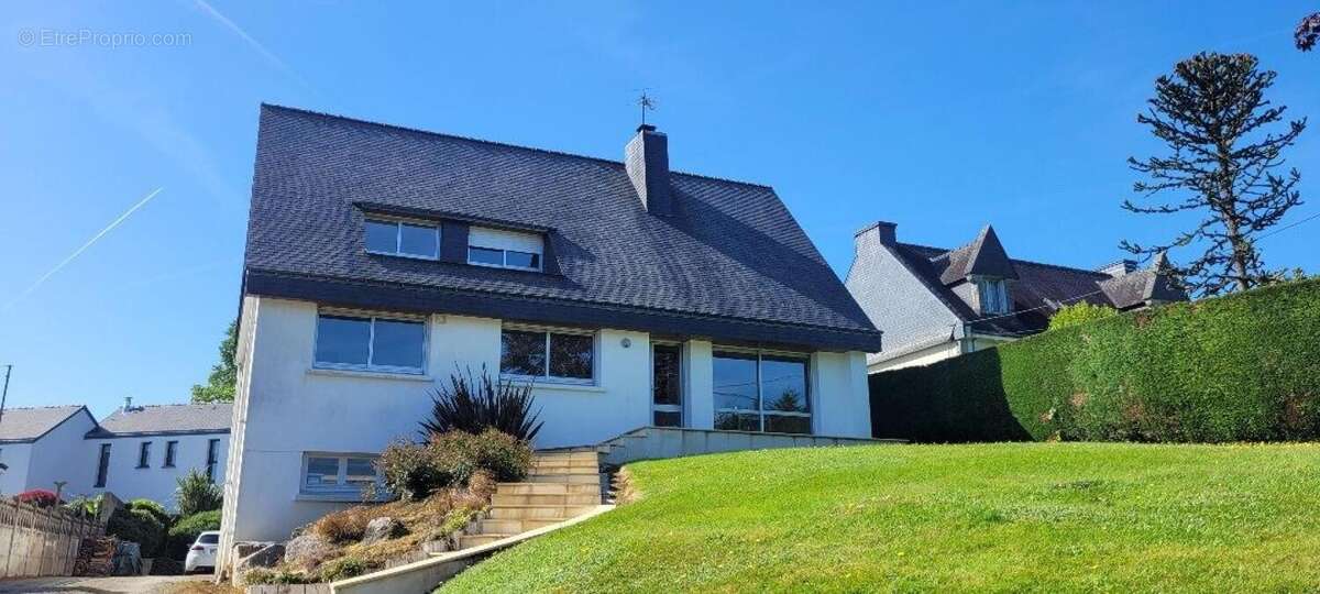 Photo 2 - Maison à LOCMINE
