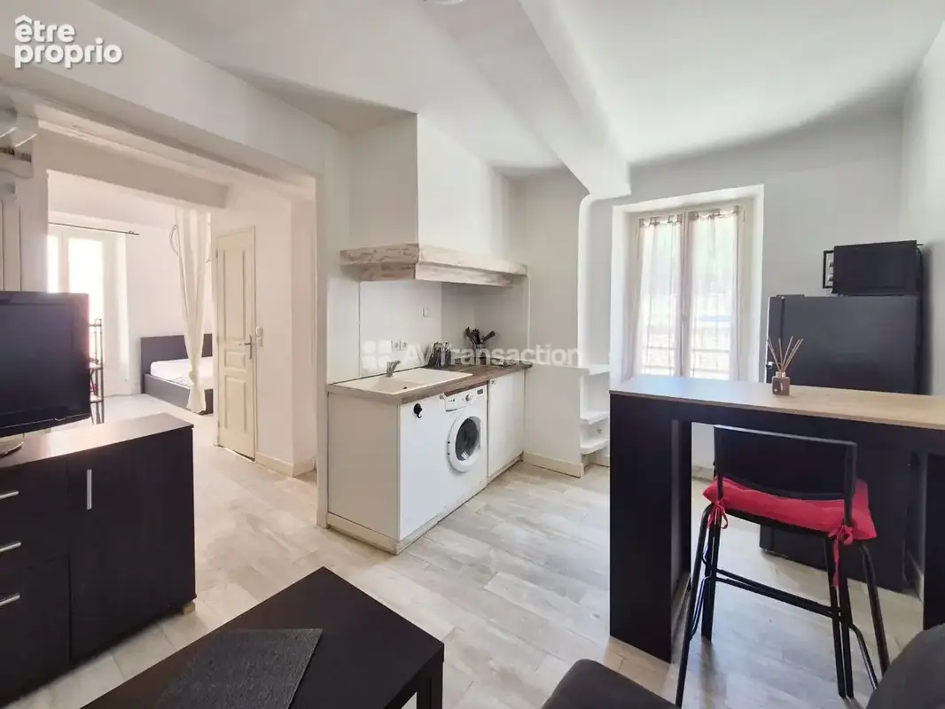 Appartement à LORGUES