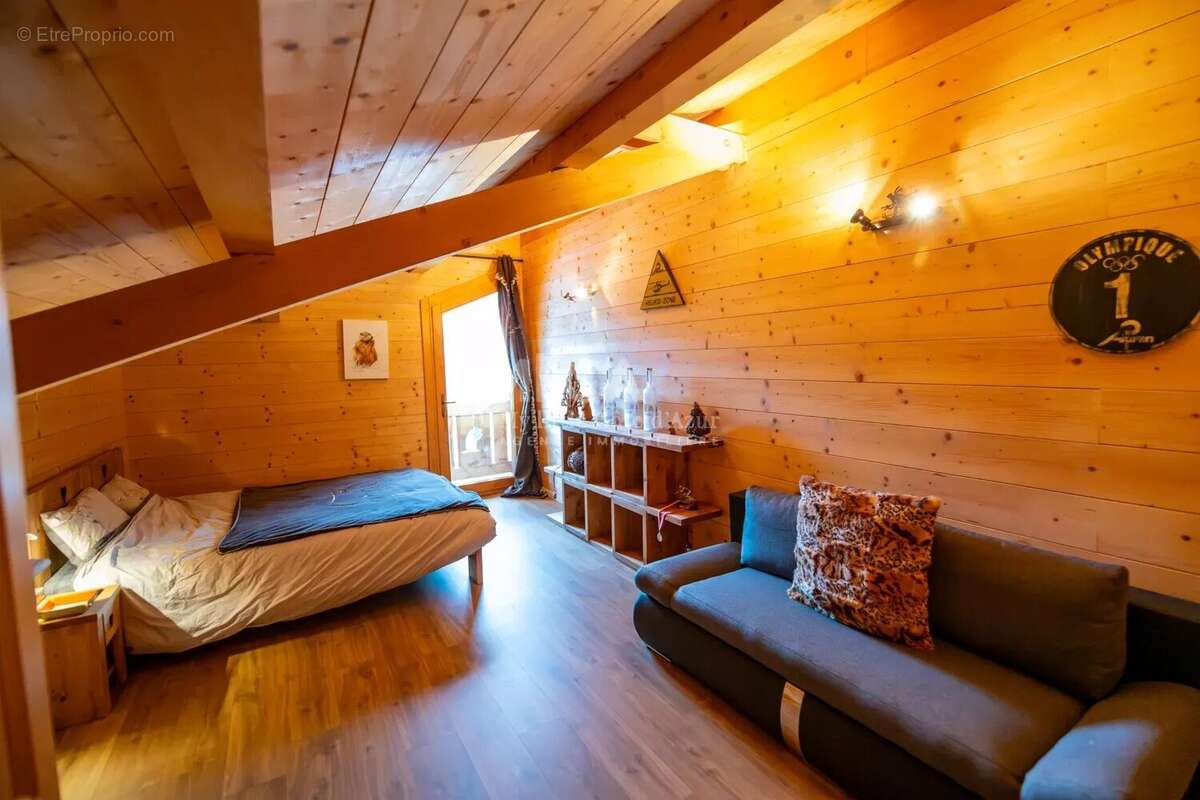 Maison à SAINT-ETIENNE-DE-TINEE