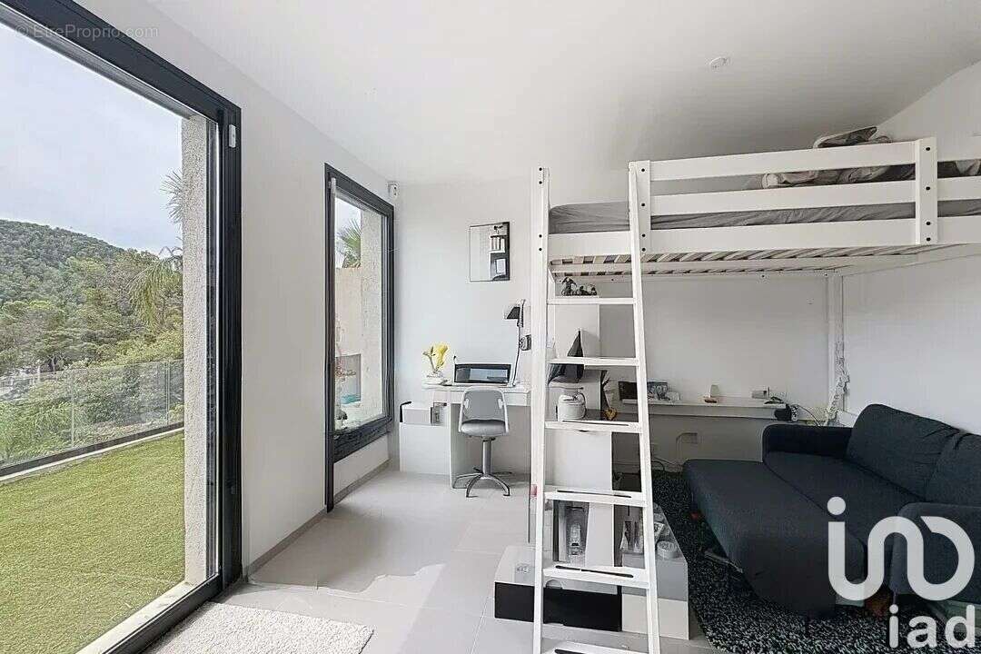 Photo 9 - Maison à MARSEILLE-9E