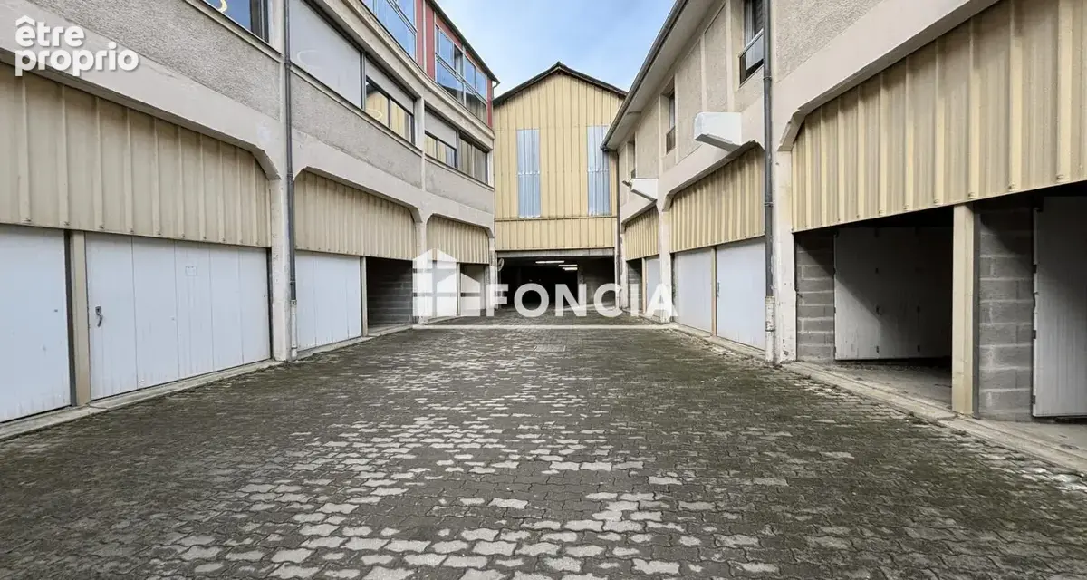 Parking à POITIERS