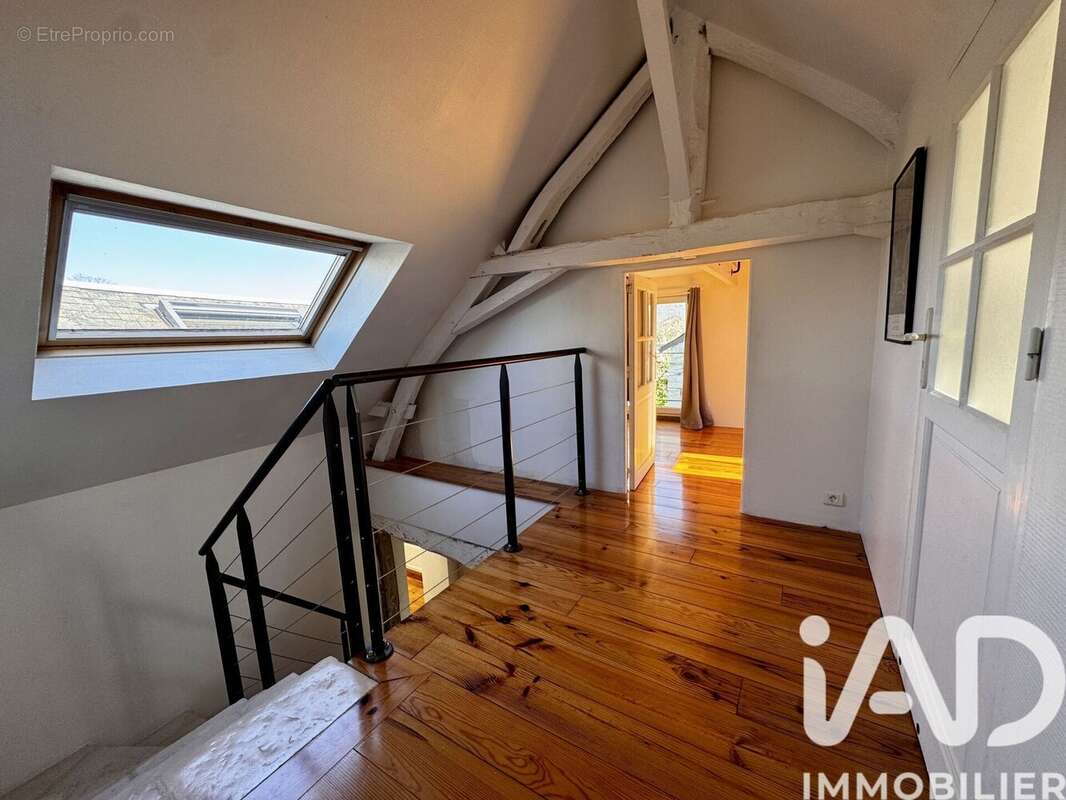 Photo 9 - Maison à SAINT-CLEMENT-DES-LEVEES