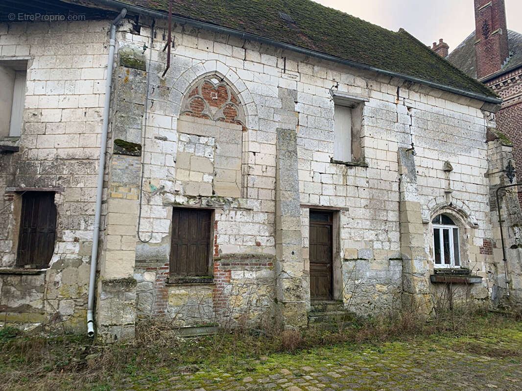 Maison à ESTREES-SAINT-DENIS
