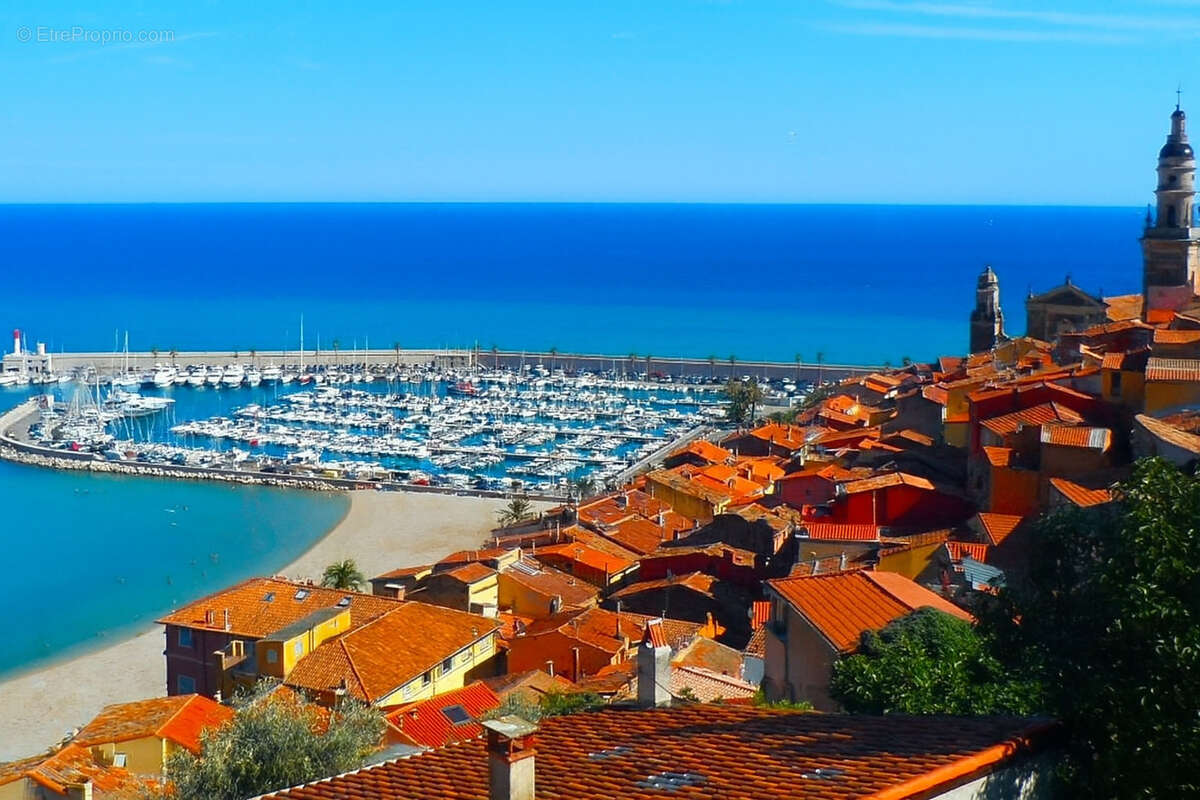 Appartement à MENTON