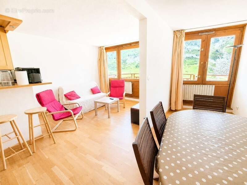 Appartement T3 de 56 m² avec parking et cellier - photo 2